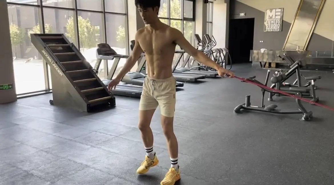 制定篮球交流计划以促进个人技能发展的方法_0